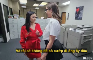 Em thư ký bị công ty ép dùng mỹ nhân kế để đối tác ký hợp đồng quan trọng